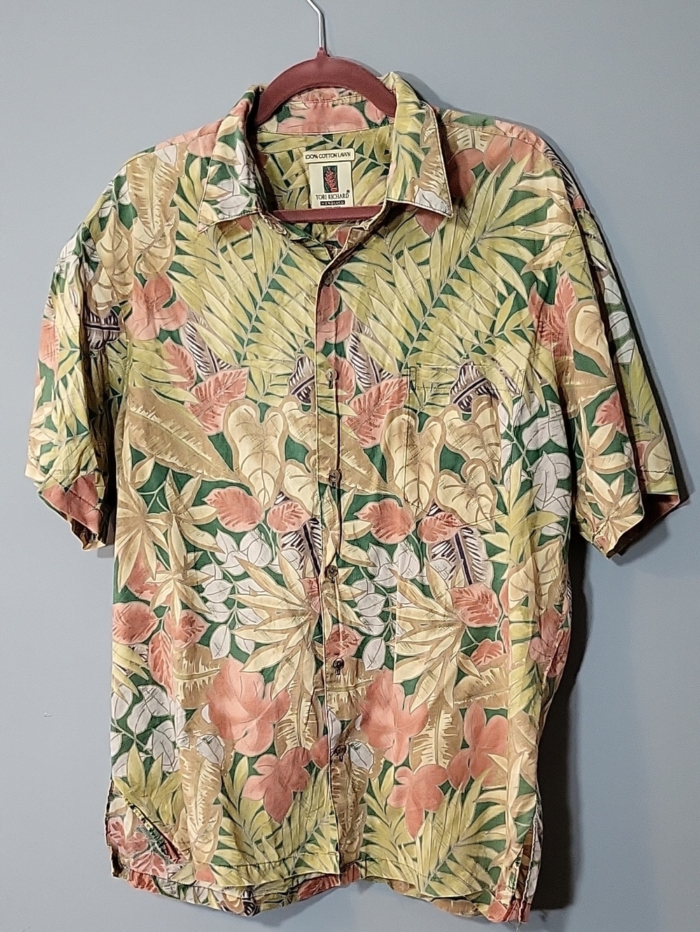 Tori Richard Size L Hawaiian Tropical Floral Button-Down Cotton Lawn